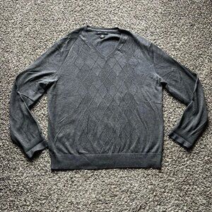 Banana Republic V-Neck Sweater Mens XL Gray Silk Cotton Cashmere Blend Diamonds